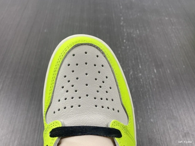 1st Kicks Shoes Jordan Air 1 555088- OG DailyWear 799 Volt High 1105